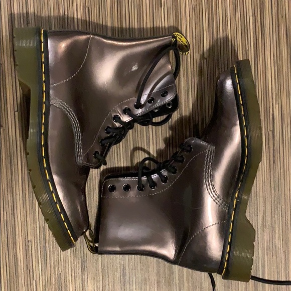 Dr. Martens Shoes - Dr Martens metallic silver boots